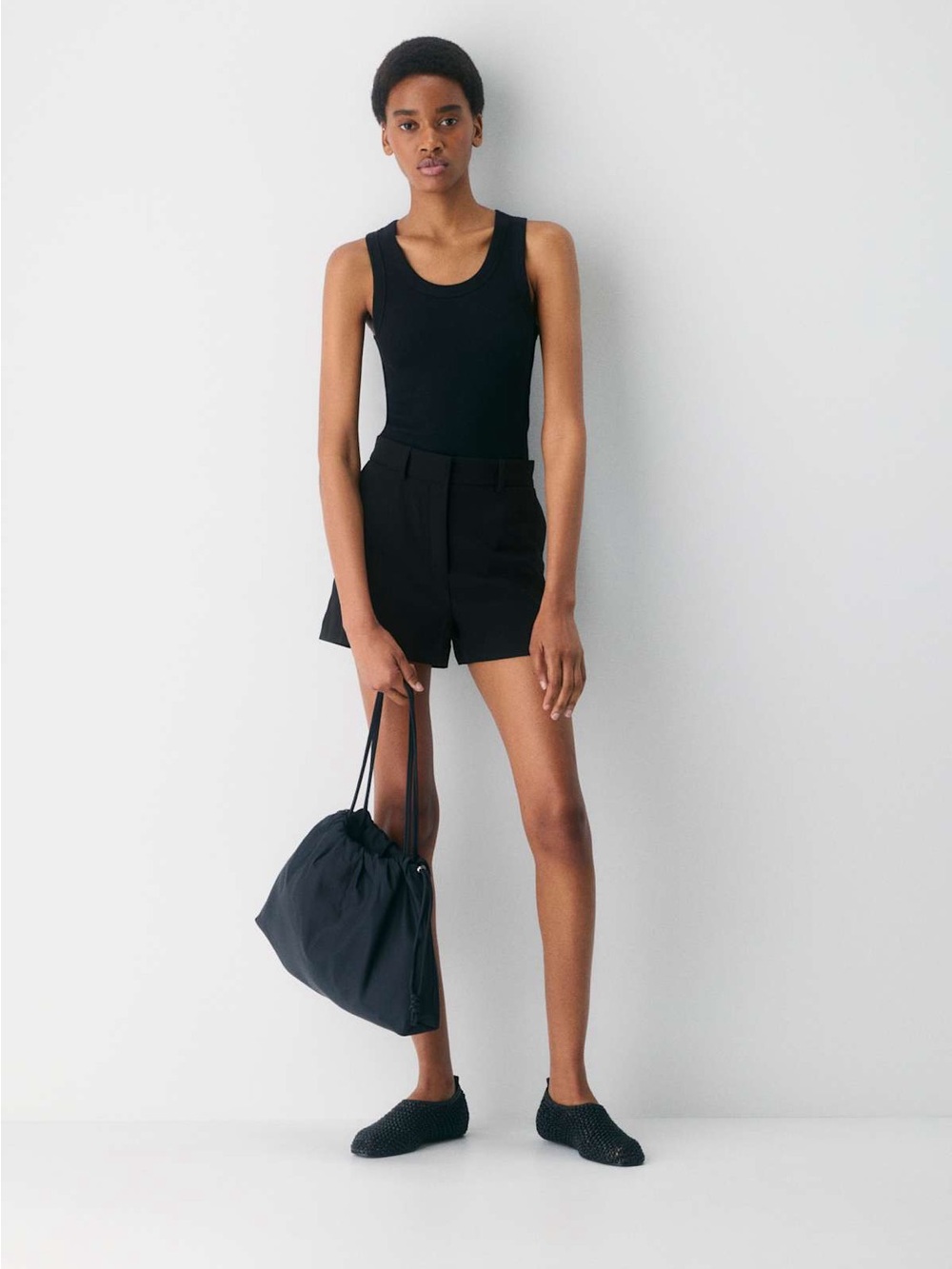 BABATON Aritzia agency Black High-Waisted Shorts comes with tag size 0